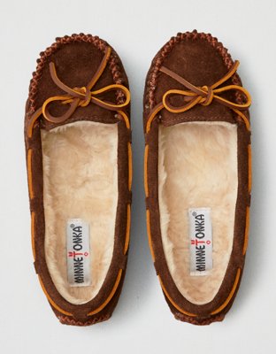 Women's Slippers | American Eagle