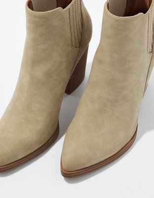 american eagle suede boots