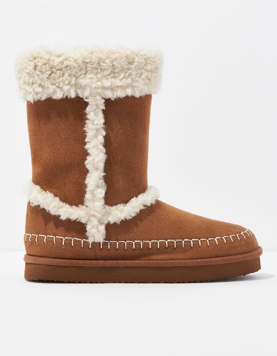 AE Cozy Sherpa Boot