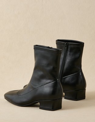 AE Elevated Short Bootie
