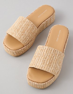 AE Raffia Flatform Wedge Sandal