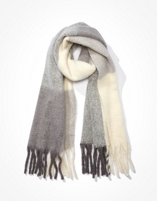 AE Plaid Blanket Scarf