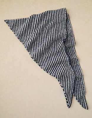 AE Whoa So Soft Triangle Scarf