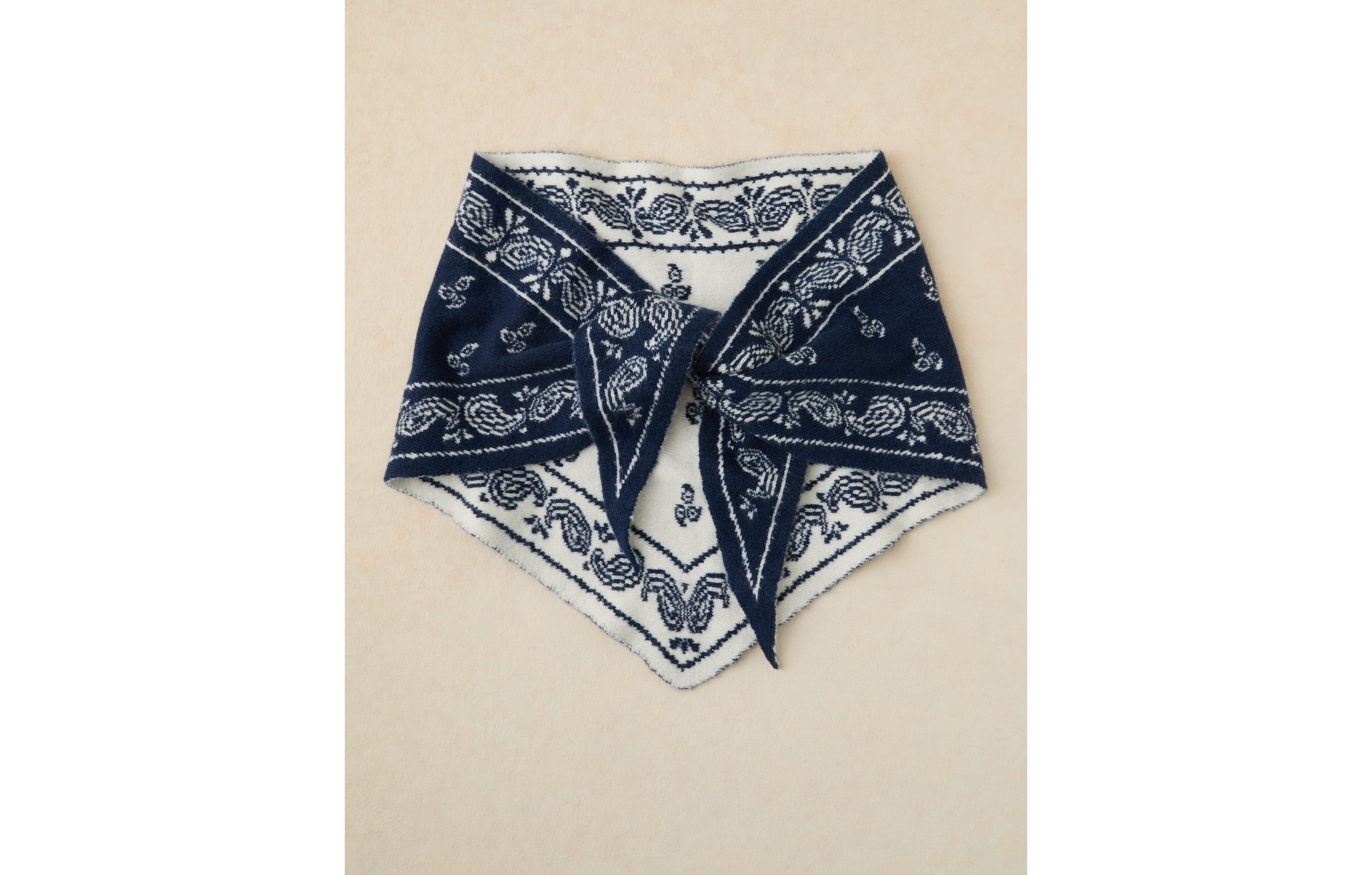 AE Knit Triangle Bandana Scarf