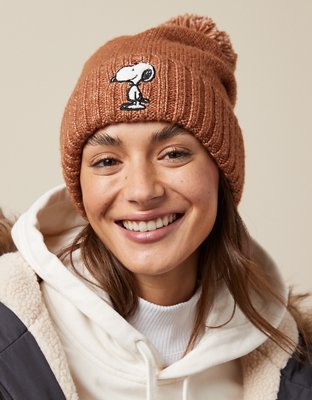 AE Peanuts Pom Beanie