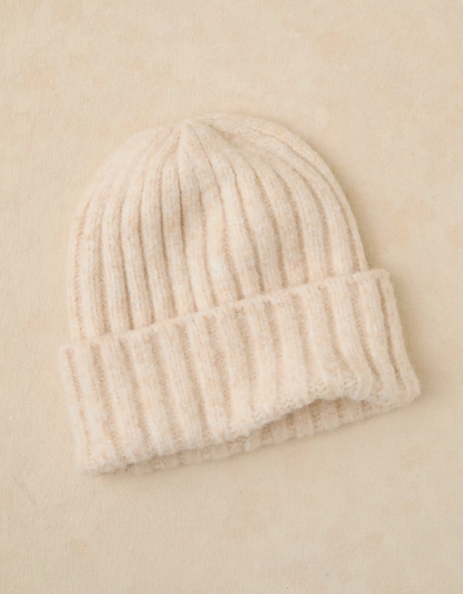 AE Sweater Weather Ribbed Beanie - thumbnail 3