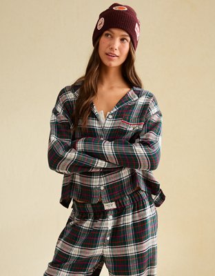 Женская шапка American Eagle AE Snoopy Patch Beanie, цвет: Тёмно-бордовый — фото 2