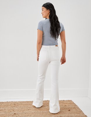 AE Super High-Waisted Flare Jean con stretch