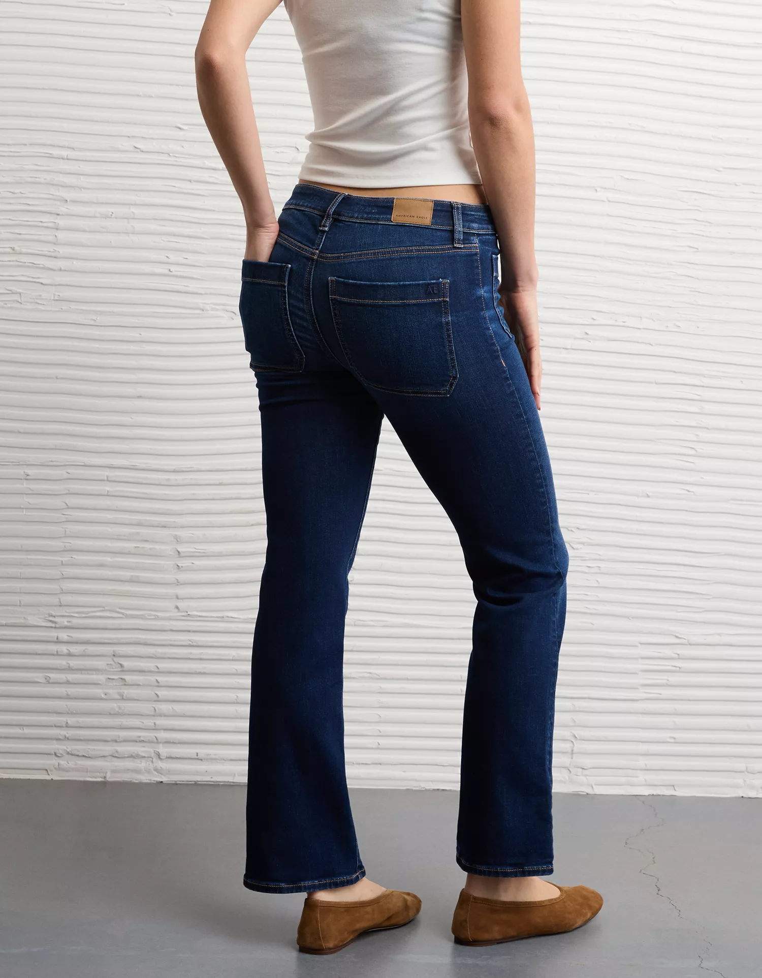 AE High-Waisted Kick Bootcut Crop Jean - thumbnail 2