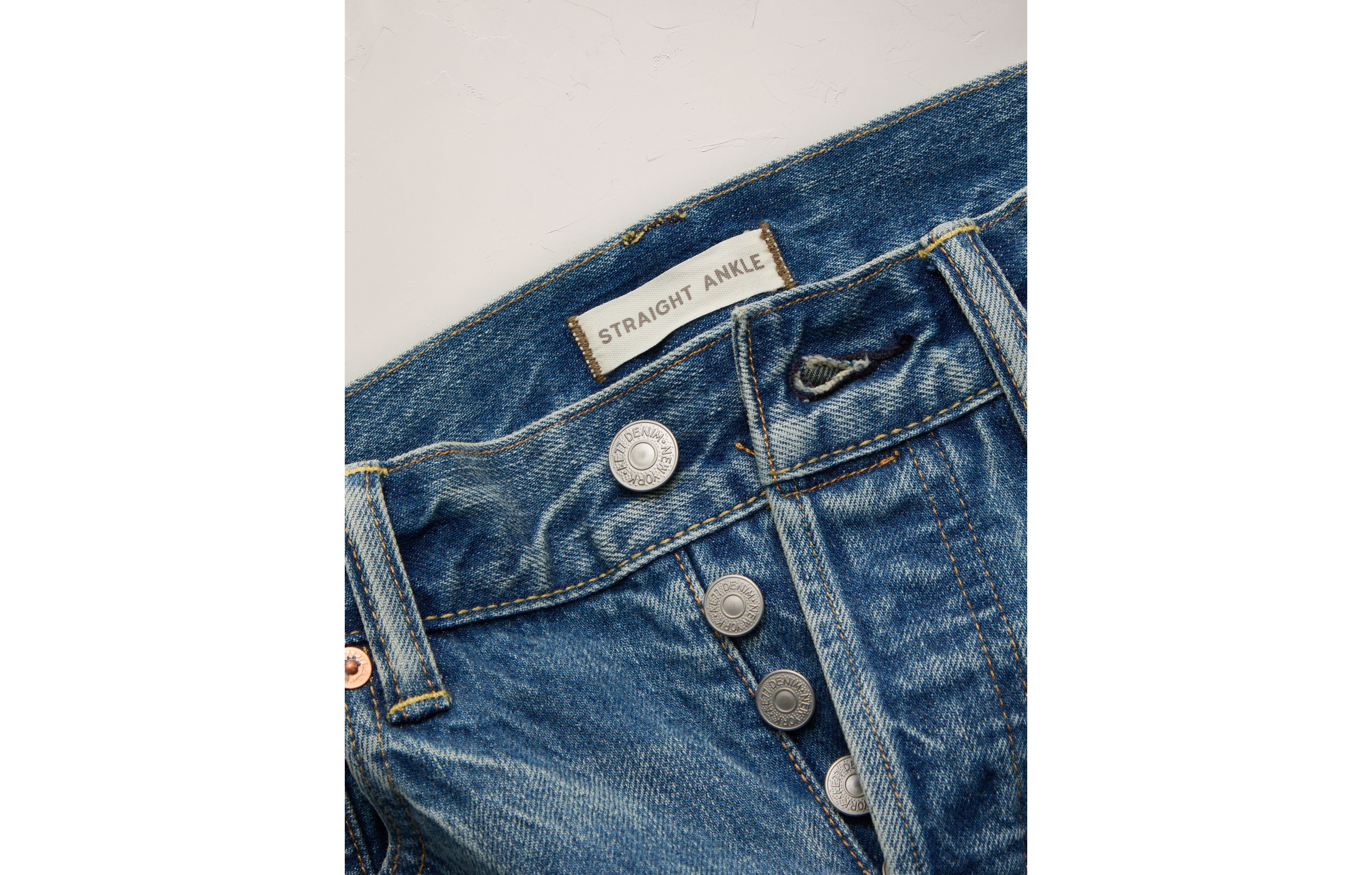 AE77 Premium Straight Ankle Jean