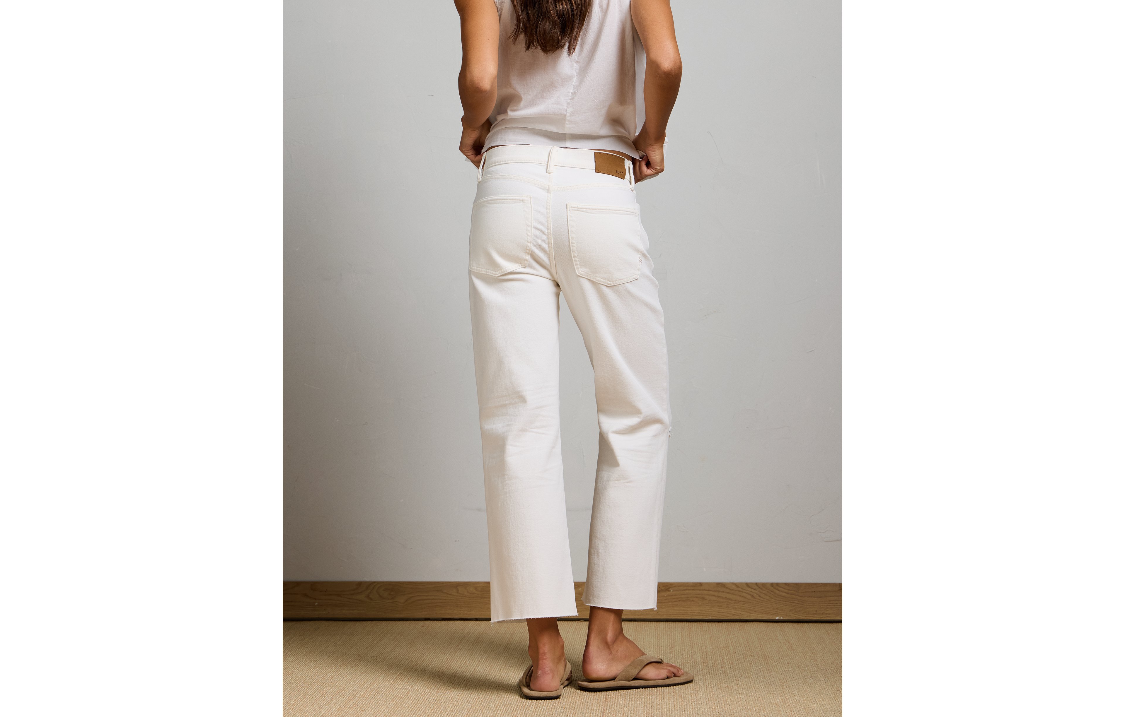 AE77 Premium Bootcut Crop Jean
