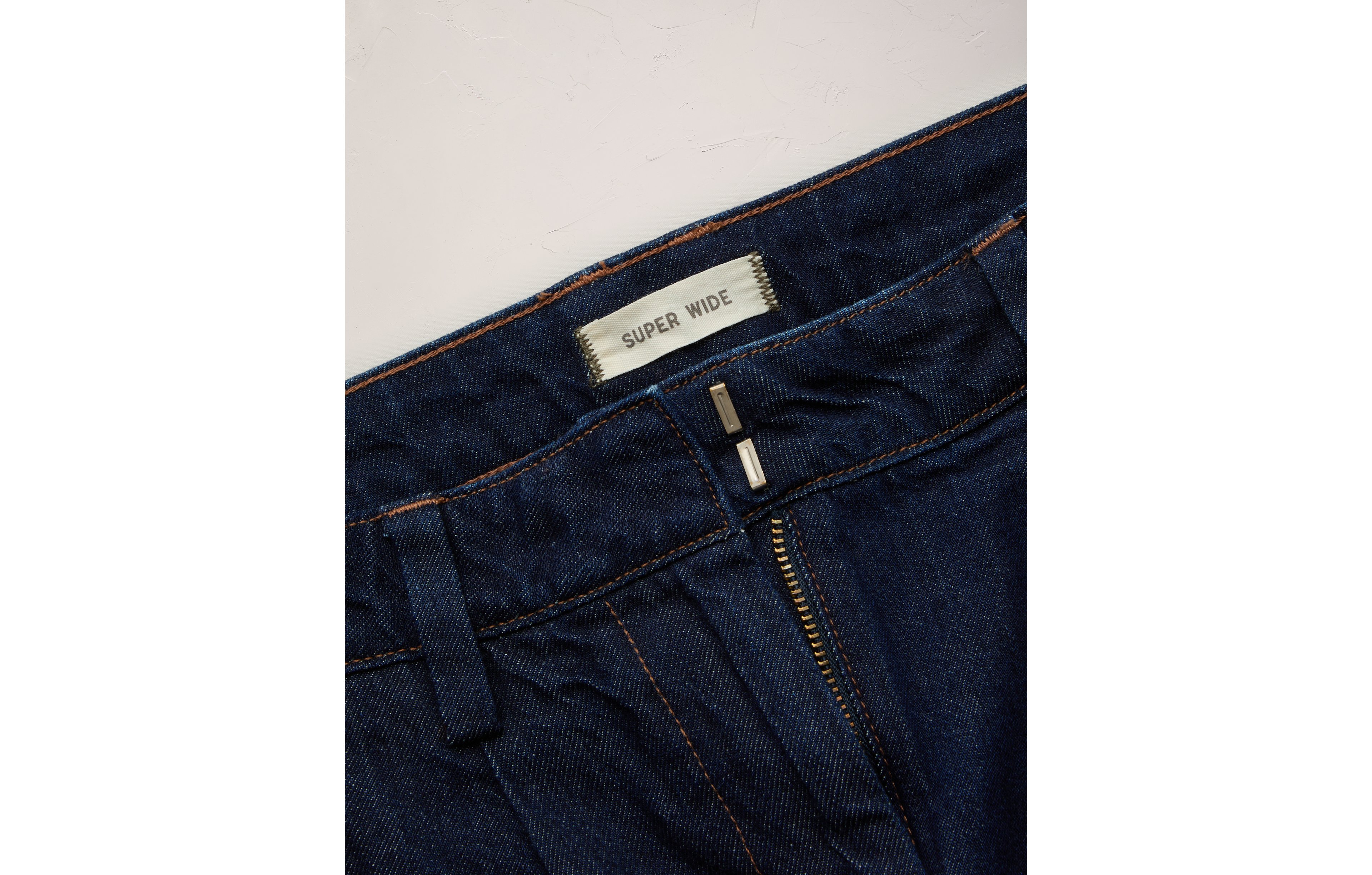 AE77 Premium Trouser Jean