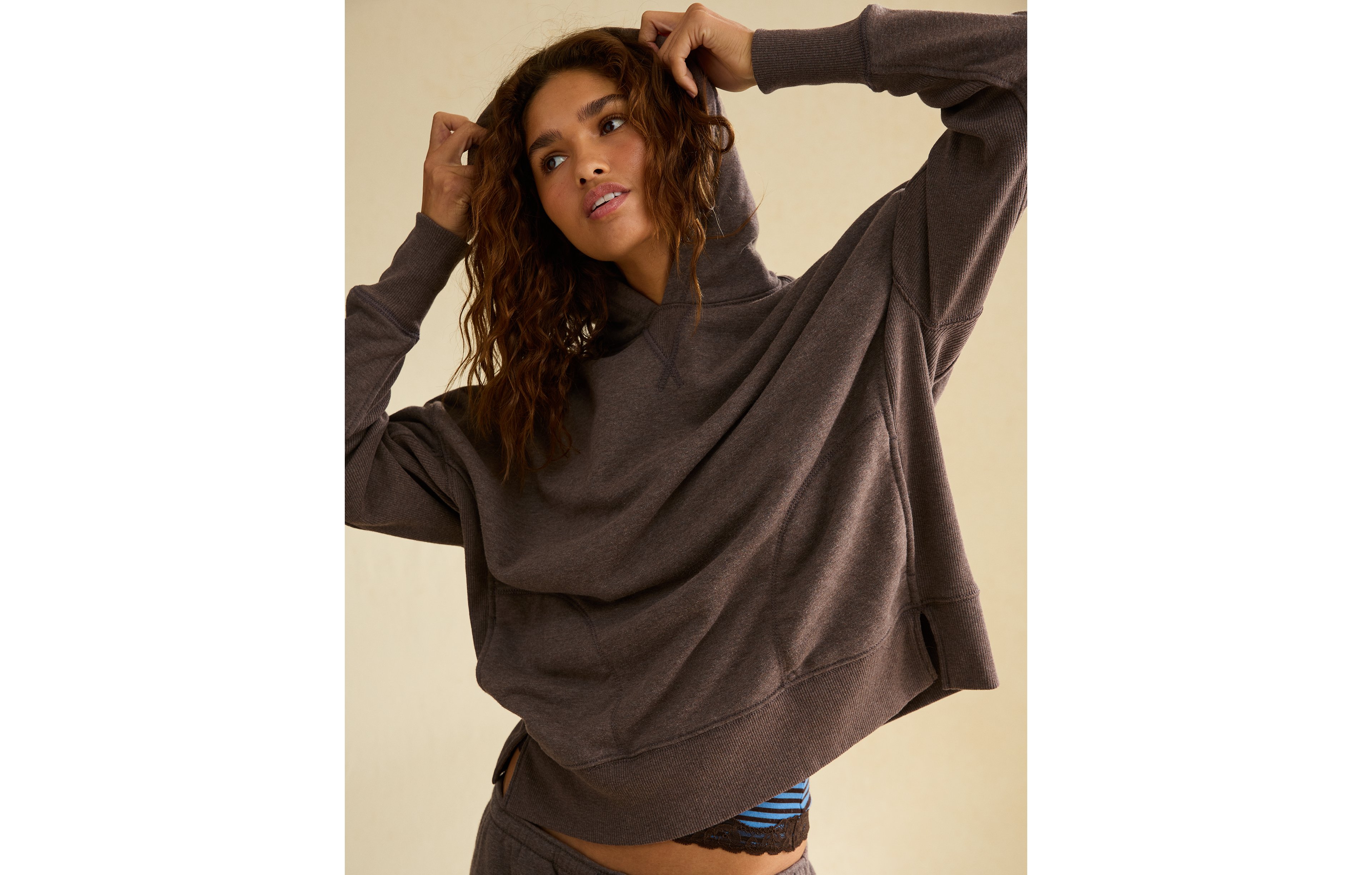 AE Everyday Luxe Oversized Hoodie