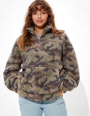 AE Cozy Sherpa Quarter Zip Sweatshirt