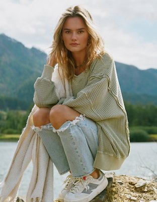 AE Oversized Waffle Knit Sweater