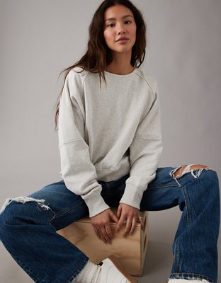 AE Long-Sleeve Cropped Twist-Back Sweatshirt