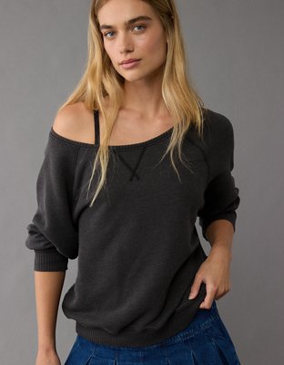 AE Oversized Off-The-Shoulder Sweatshirt