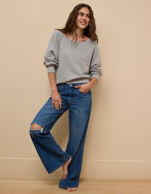 AE Oversized Off-The-Shoulder Sweatshirt