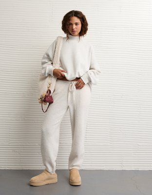 AE Everyday Luxe Mock Neck Sweatshirt