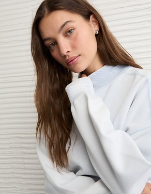 Chandail en molleton à col cheminée luxe de tous les jours AE