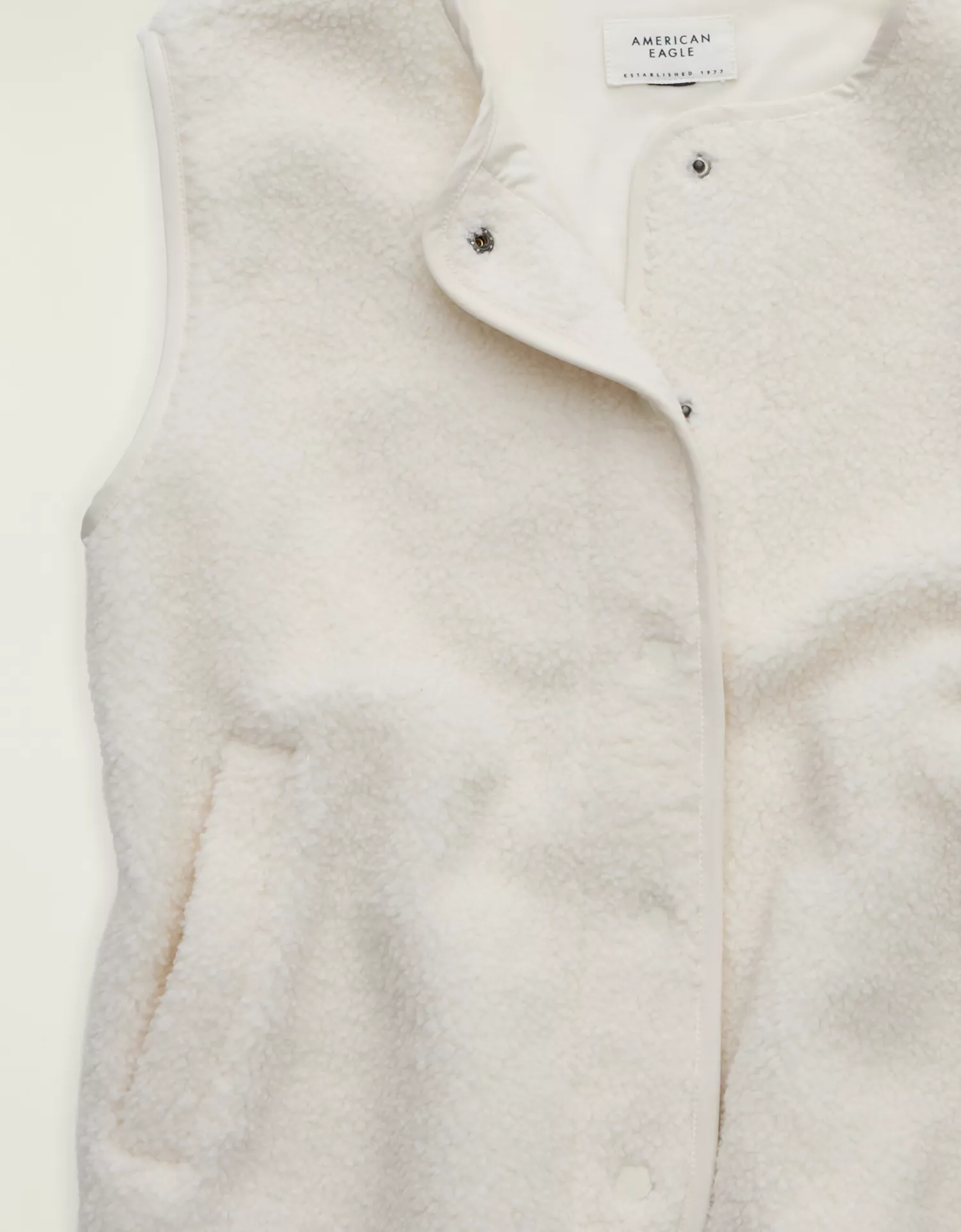 AE Sherpa Vest - thumbnail 10