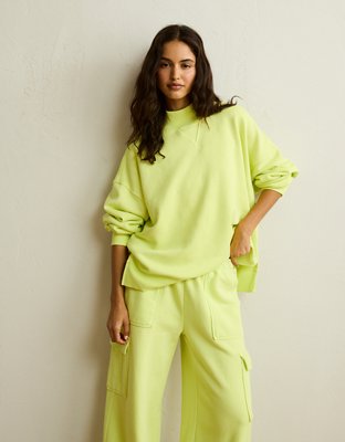AE Everyday Luxe Sweatshirt con Cuello Alto