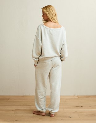 AE Dreamy Fleece Off-the-Shoulder Sweatshirt