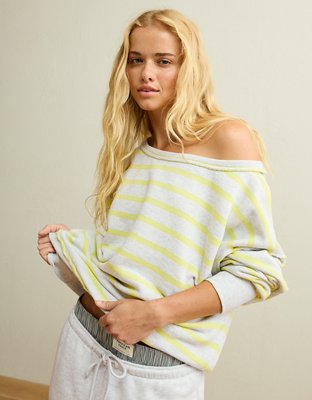 AE Dreamy Fleece Off-the-Shoulder Sweatshirt