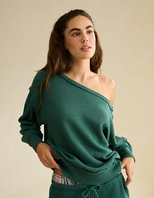 AE Dreamy Fleece Off-the-Shoulder Sweatshirt