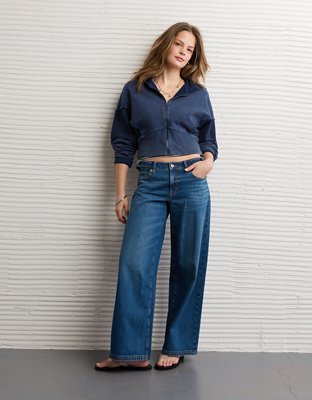 AE Cropped Zip-Up Sweatshirt