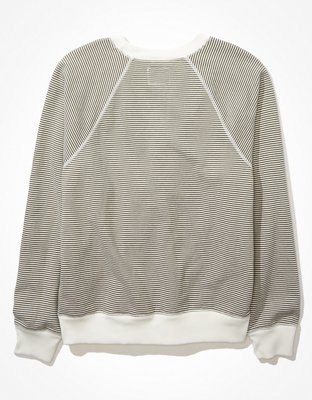 AE Oversized Crew Neck Graphic Sweatshirt