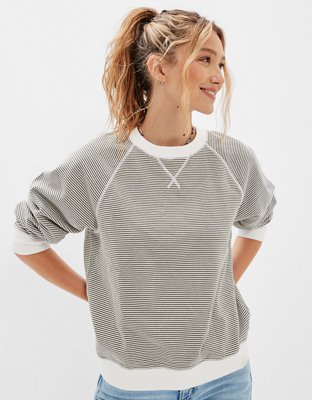 AE Oversized Crew Neck Graphic Sweatshirt