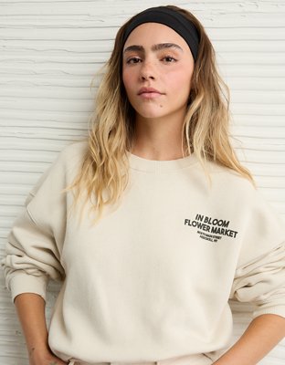 AE Relaxed Fit Destination Graphic Sweatshirt