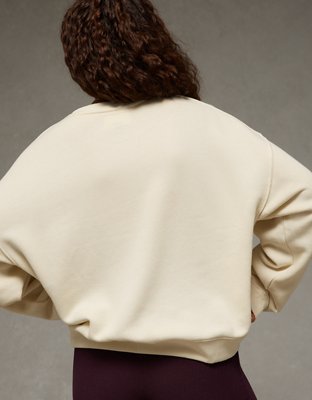 AE Relaxed Crew Neck Sweatshirt