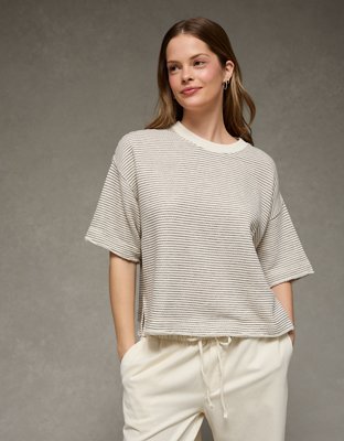 AE Boxy Short-Sleeve Sweatshirt