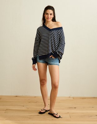 AE Big Hug V-Neck Waffle Sweatshirt