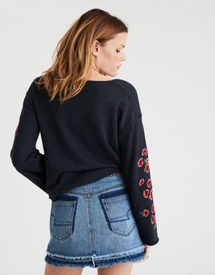 Женские худи American Eagle AE Bell Sleeve Crew Neck Sweatshirt — фото 2