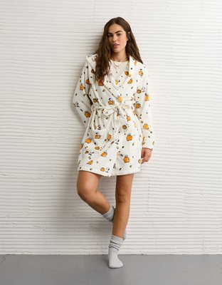 AE Snoopy Cozy Bath Robe