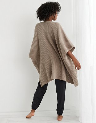 Aerie Cozy Cloud Cape