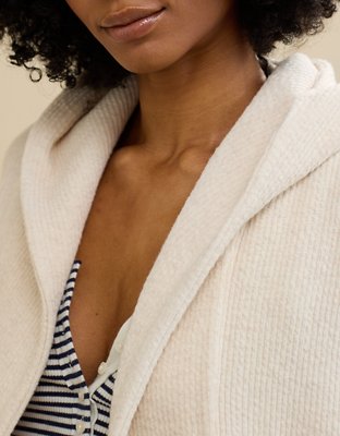 Capa de Fleece con Capucha