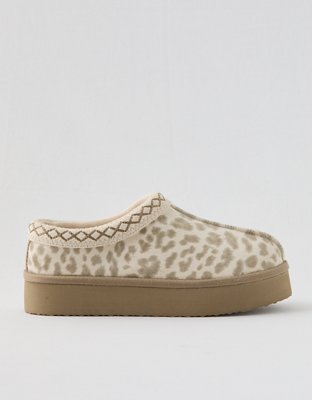 Aerie Embroidered Slippers