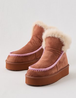 Aerie Contrast Stitch Slippers