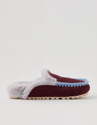Aerie Contrast Stitch Slippers