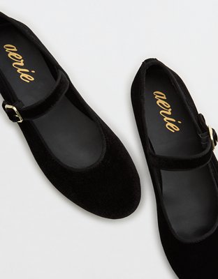 Aerie Velvet Buckle Flats