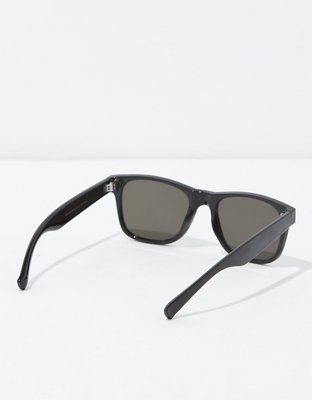 Мужские солнцезащитные очки American Eagle AEO Black Classic Sunglasses — фото 2