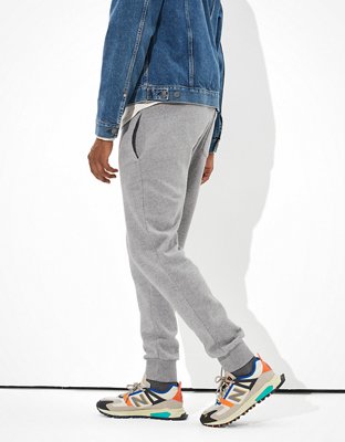AE Weekend Jogger