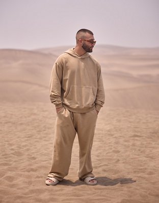 AE x Manuel Turizo Baggy Sweatpant