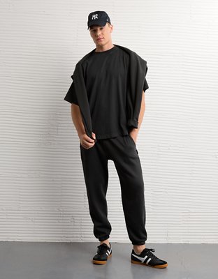 AE Laidback Luxe Heavyweight Jogger