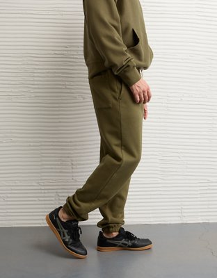 AE Laidback Luxe Heavyweight Sweatpant