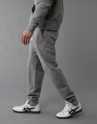 AE Laidback Luxe Heavyweight Jogger